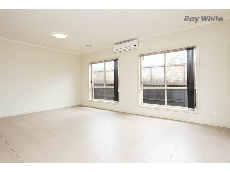 4/6 Stratheden Court, Sydenham VIC 3037