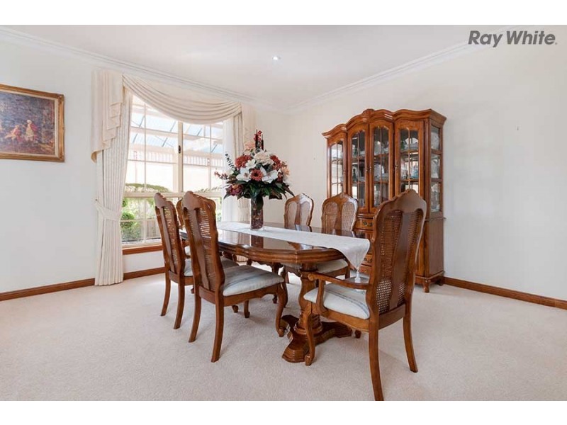 5 Imperial Court, Hillside VIC 3037