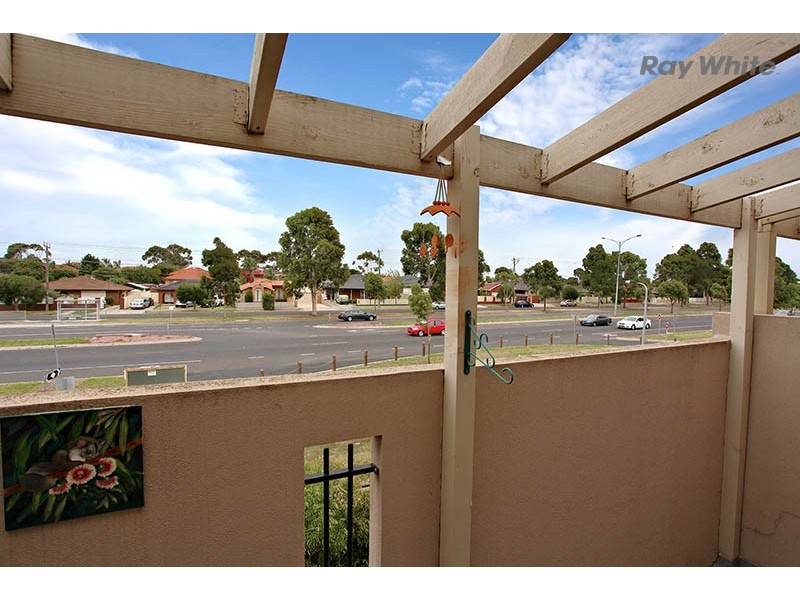 13/250 Sunshine Avenue, Kealba VIC 3021