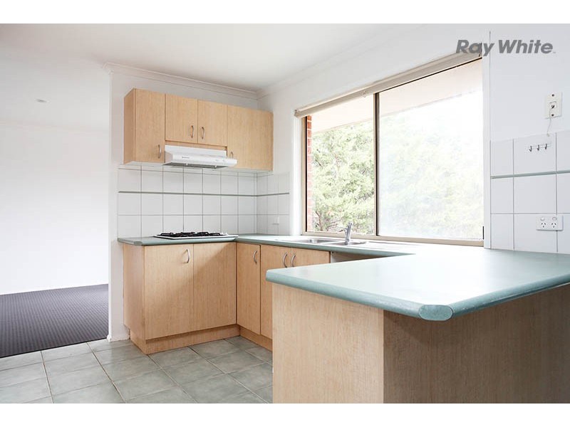 6 Twyford Close, Hillside VIC 3037