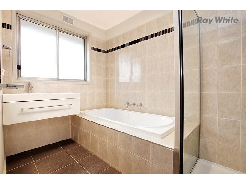 1/277 Sunshine Avenue, Kealba VIC 3021