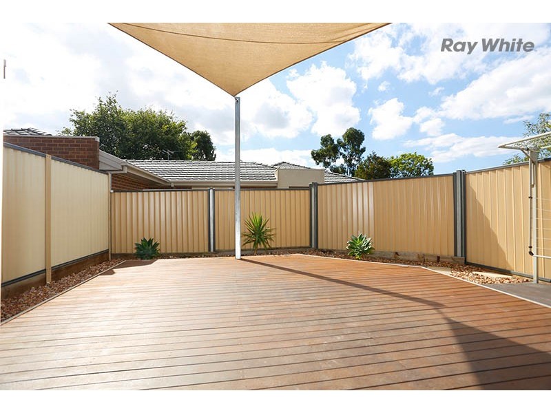 2/546 Melton Highway, Sydenham VIC 3037