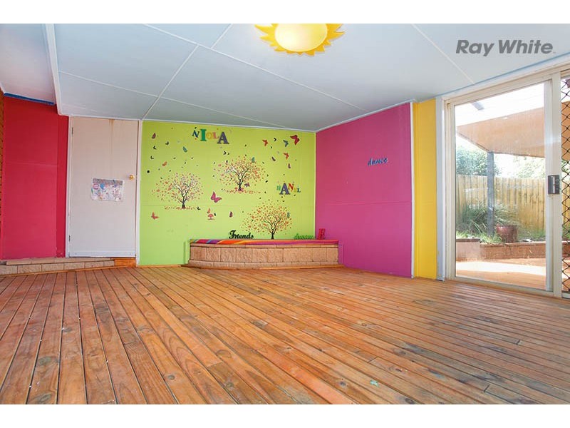 4 Nottingham Way, Sydenham VIC 3037