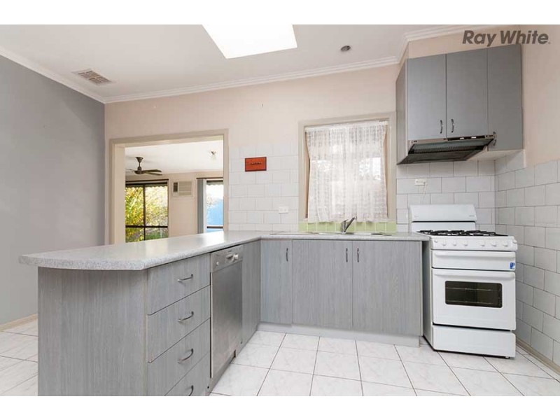 44 Bedford Street, Airport West VIC 3042