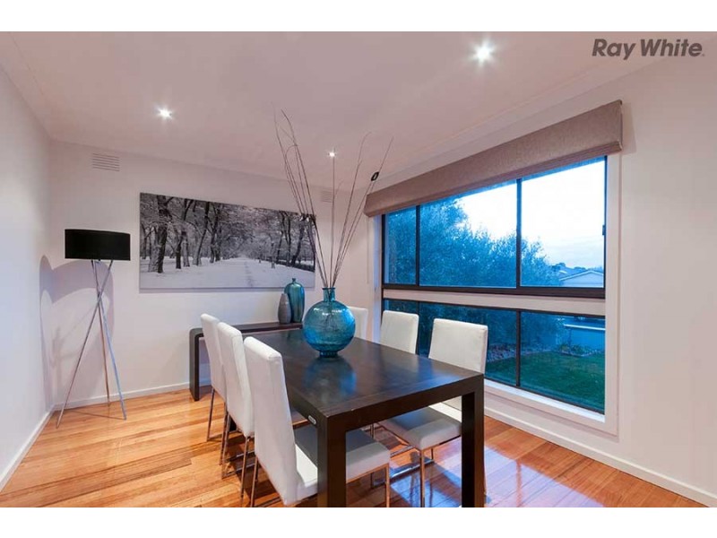 43 Pindari Avenue, Taylors Lakes VIC 3038