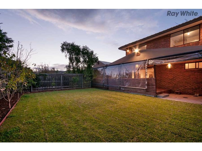 43 Pindari Avenue, Taylors Lakes VIC 3038
