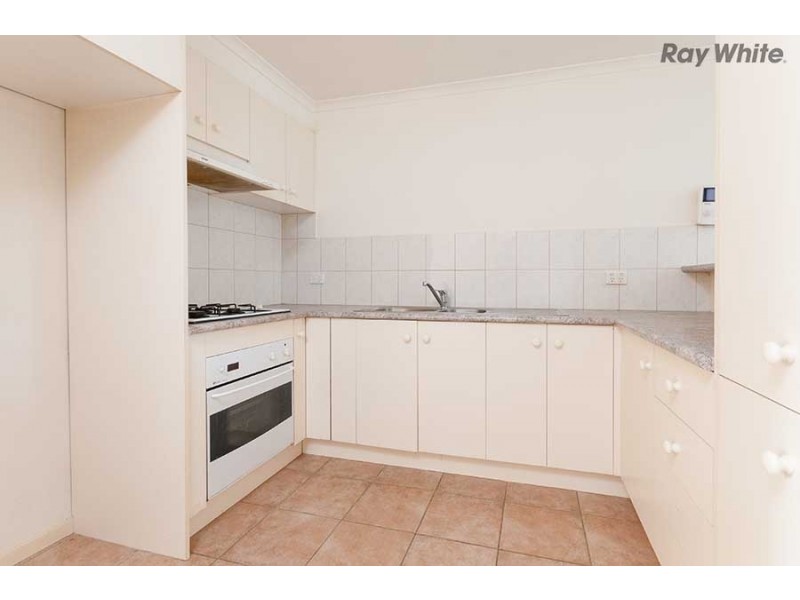 1/19 Santolin Drive, Hillside VIC 3037