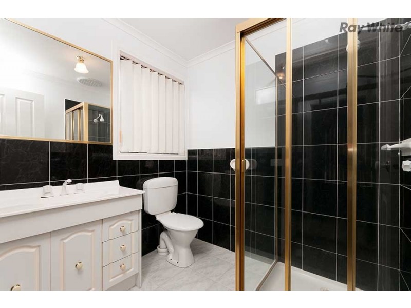24 Kurrajong Road, Delahey VIC 3037