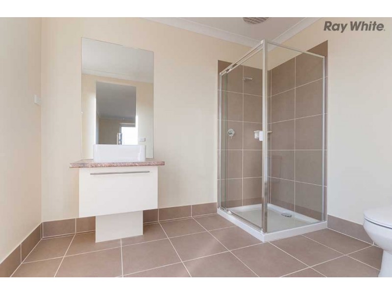 47 Mint Boulevard, Melton West VIC 3337