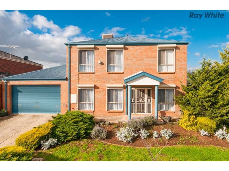 2 Freeman Avenue, Burnside VIC 3023