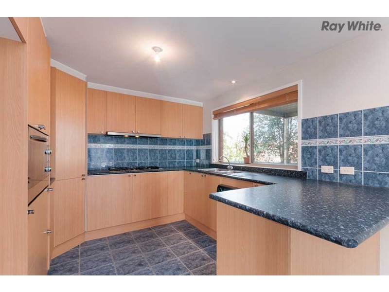 2 Freeman Avenue, Burnside VIC 3023