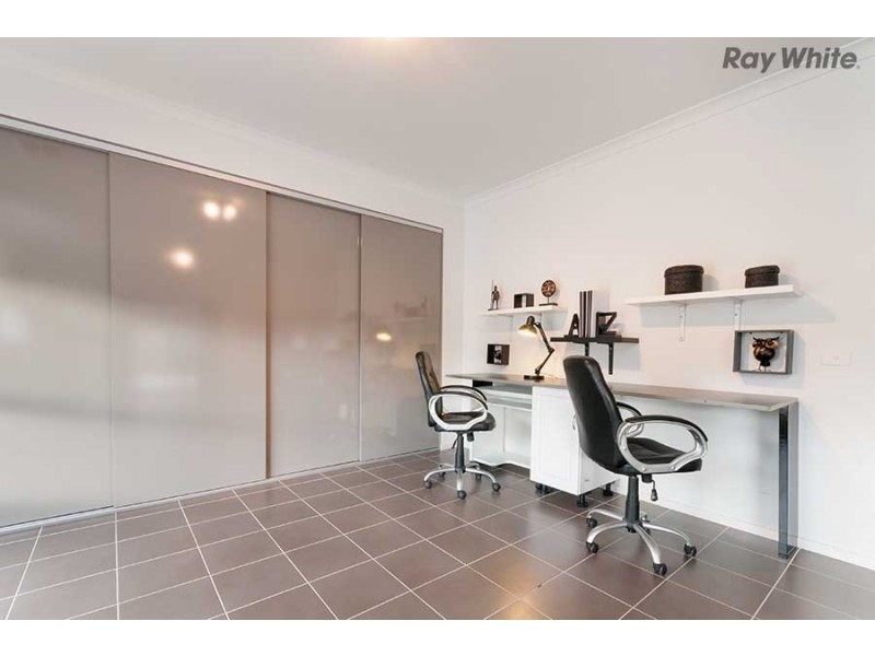 49 Chancery Way, Taylors Hill VIC 3037