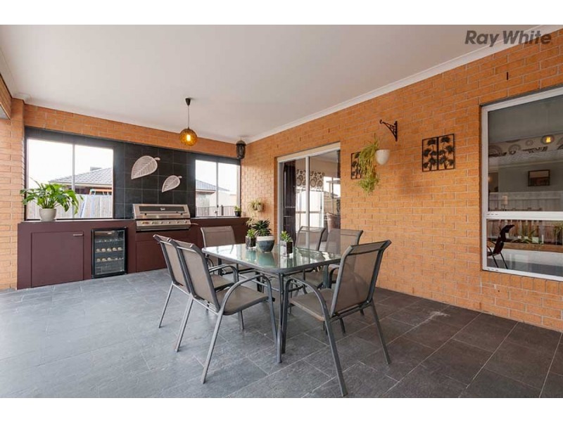 49 Chancery Way, Taylors Hill VIC 3037