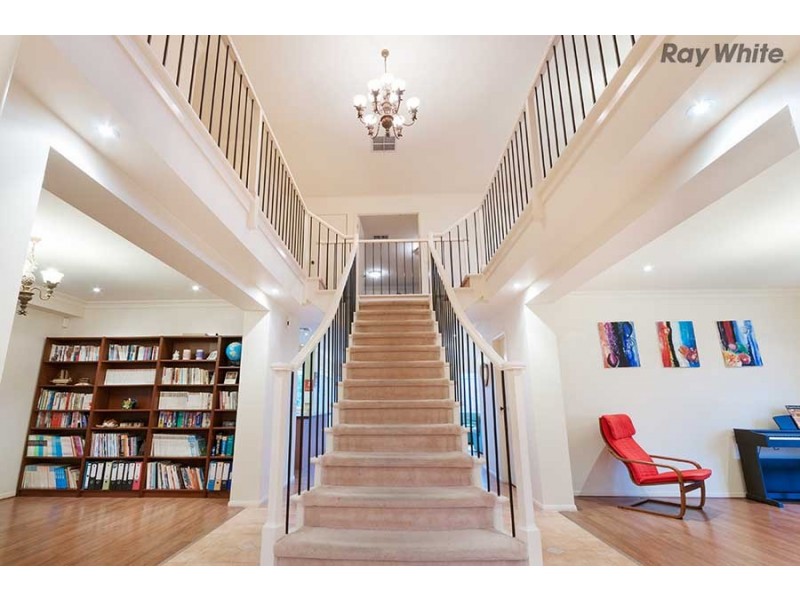 5 Pimelea Way, Hillside VIC 3037