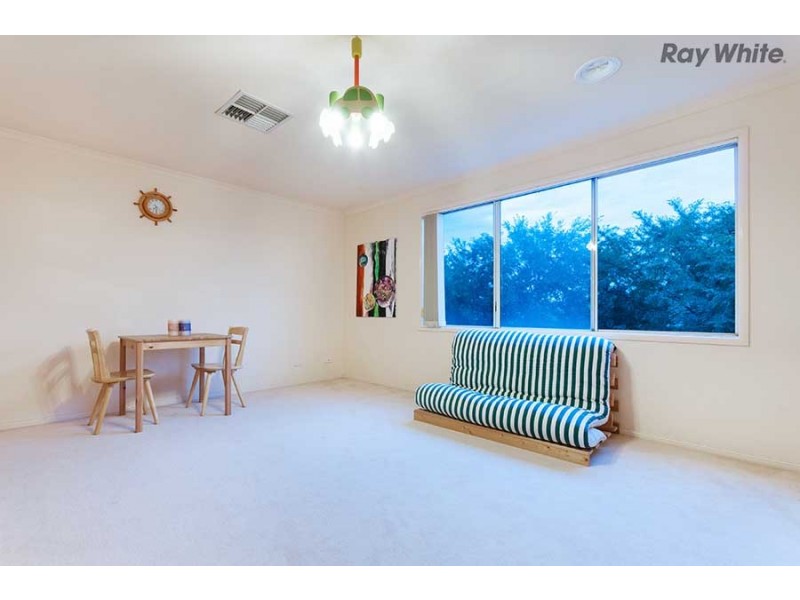 5 Pimelea Way, Hillside VIC 3037