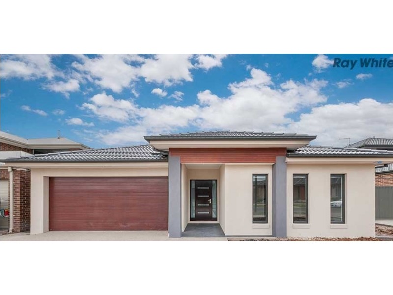 30 Adams Drive, Plumpton VIC 3335