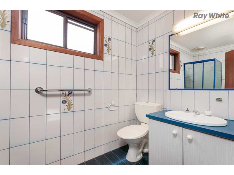 6 Apollo Road, Taylors Lakes VIC 3038