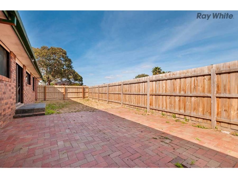 6 Apollo Road, Taylors Lakes VIC 3038