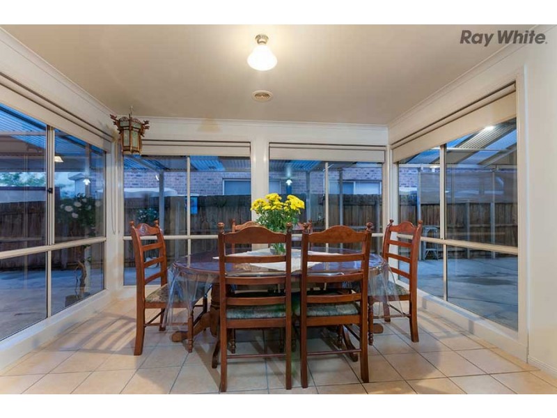 37 Domain Way, Taylors Hill VIC 3037