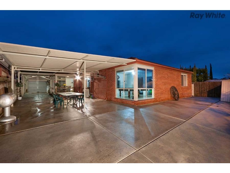 37 Domain Way, Taylors Hill VIC 3037