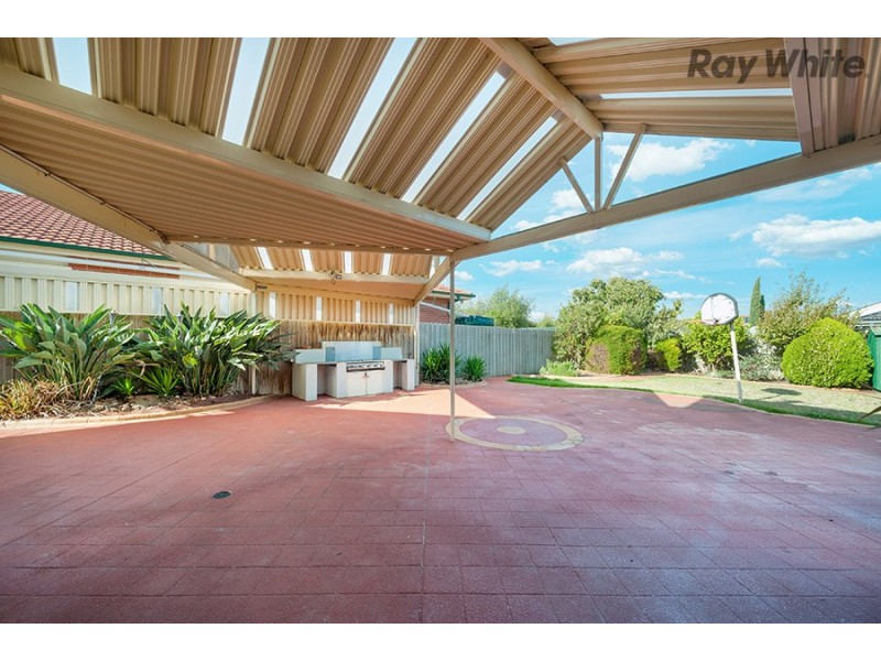 12 Nepean Court, Taylors Lakes VIC 3038