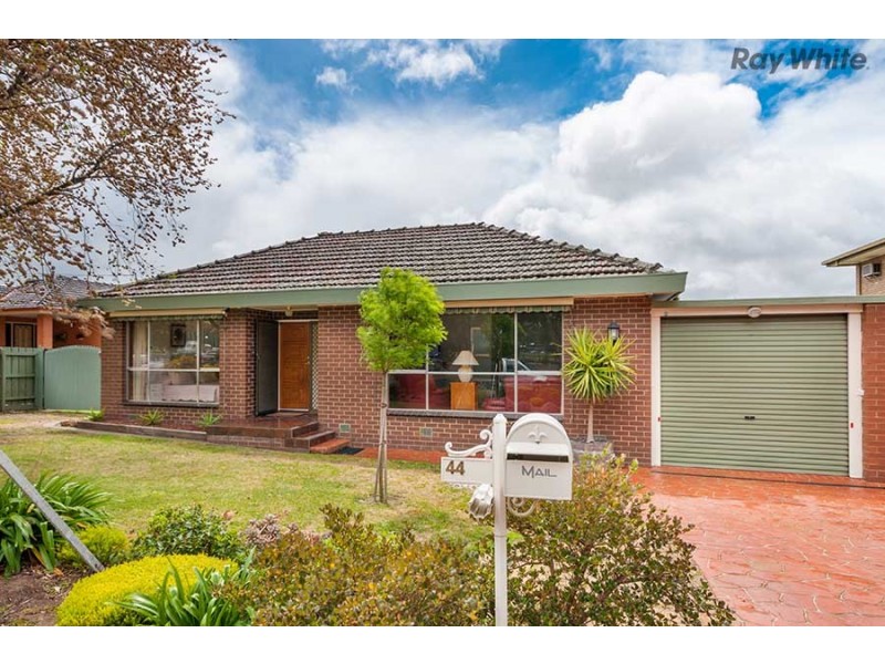 44 Riddell Road, Sunbury VIC 3429