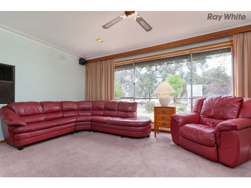 44 Riddell Road, Sunbury VIC 3429