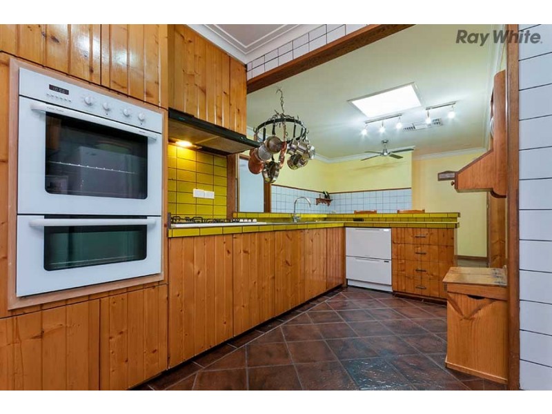 44 Riddell Road, Sunbury VIC 3429