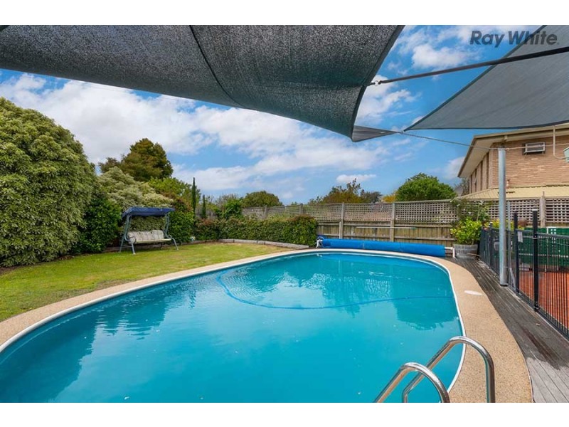 44 Riddell Road, Sunbury VIC 3429