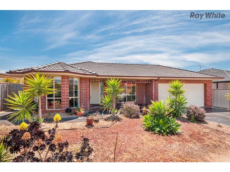 6 Coorong Court, Taylors Hill VIC 3037