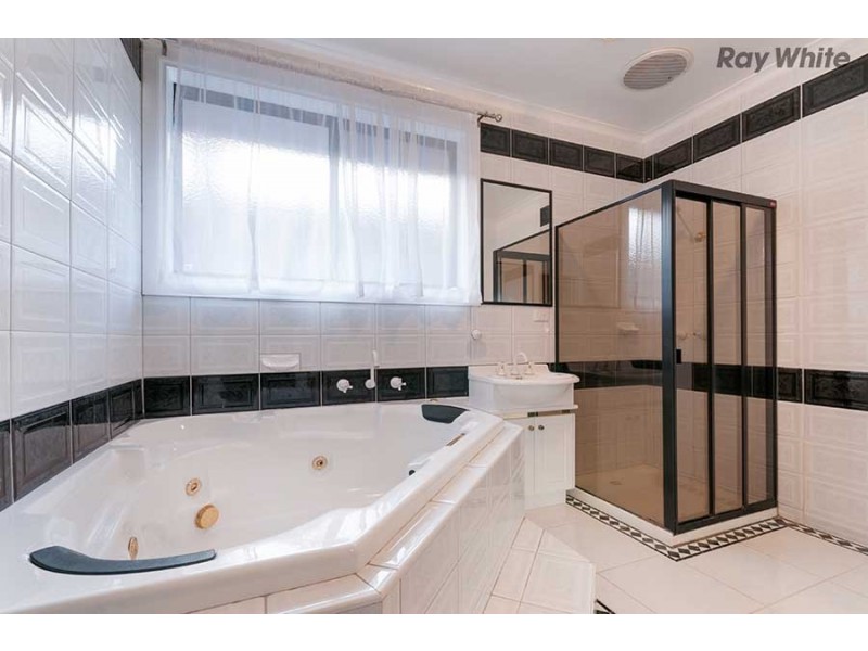 11 Malster Court, Keilor Downs VIC 3038