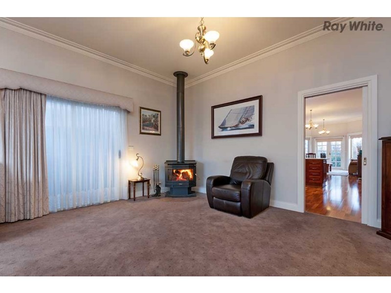 39 Domain Way, Taylors Hill VIC 3037