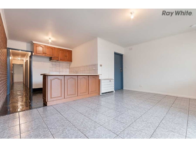 2/14 John Street, St Albans VIC 3021