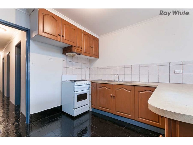 2/14 John Street, St Albans VIC 3021