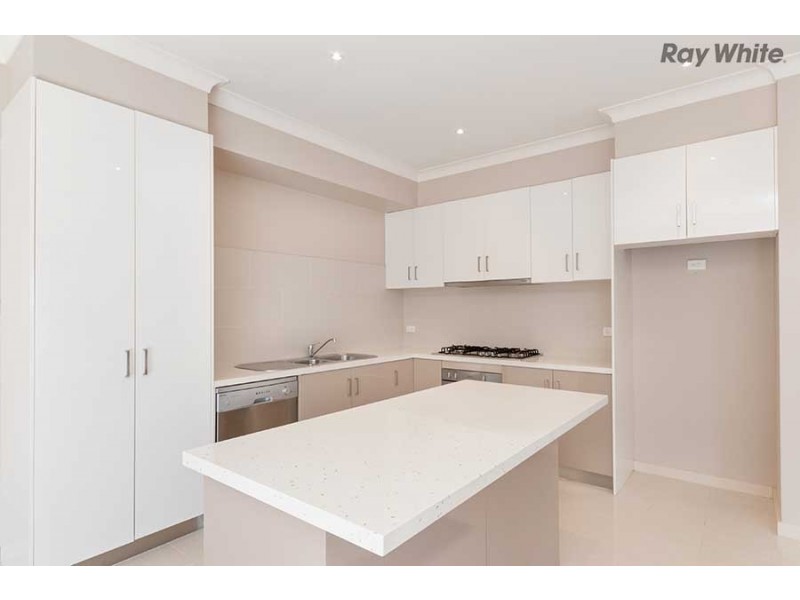 21 The Esplanade, Caroline Springs VIC 3023