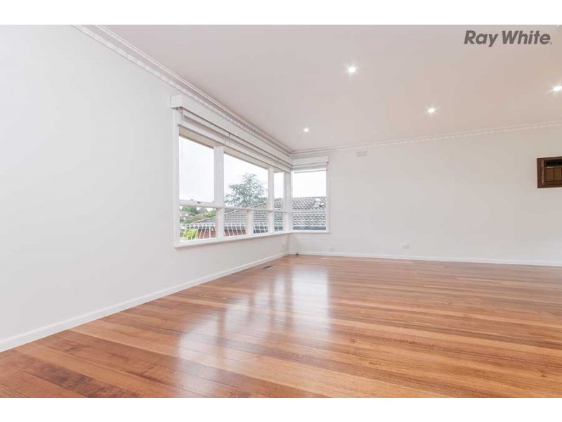 16 Dianne Street, Doncaster East VIC 3109