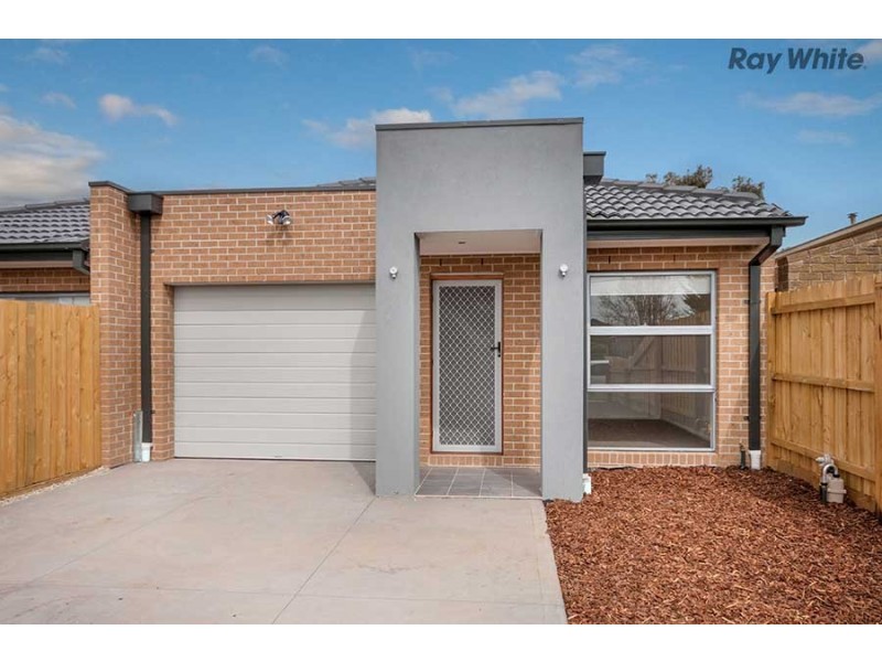 Unit 2/117 Mickelham Road, Tullamarine VIC 3043