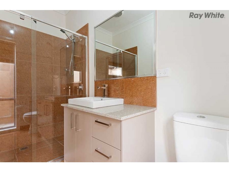 Unit 2/117 Mickelham Road, Tullamarine VIC 3043
