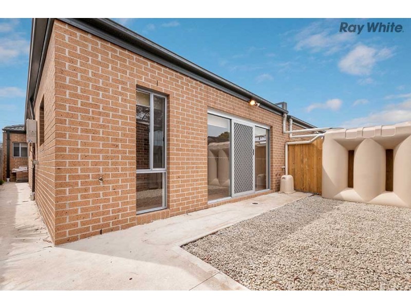 Unit 2/117 Mickelham Road, Tullamarine VIC 3043