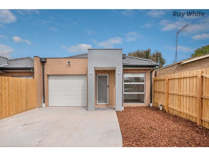 Unit 2/117 Mickelham Road, Tullamarine VIC 3043