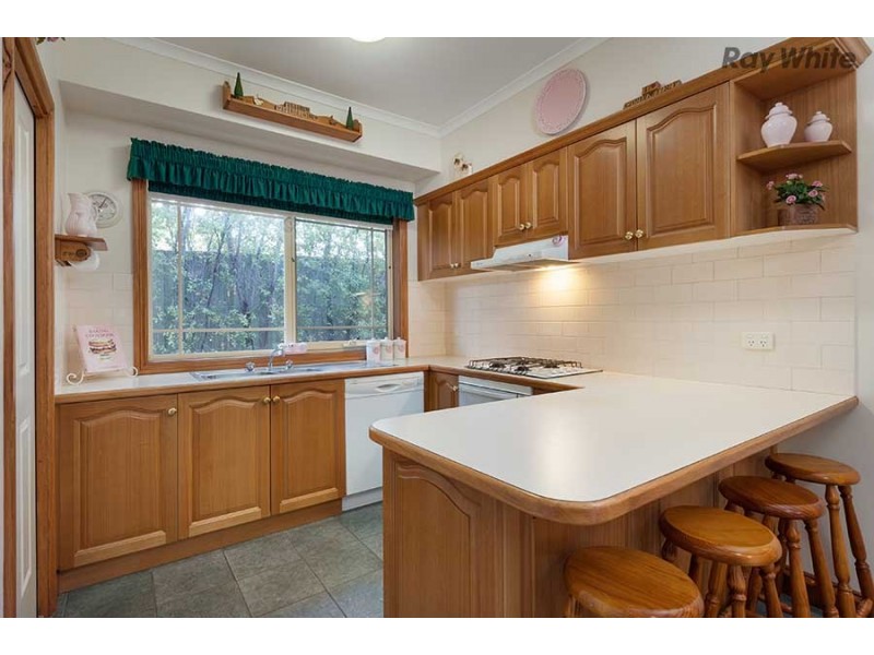 34 Bedingham Drive, Hillside VIC 3037