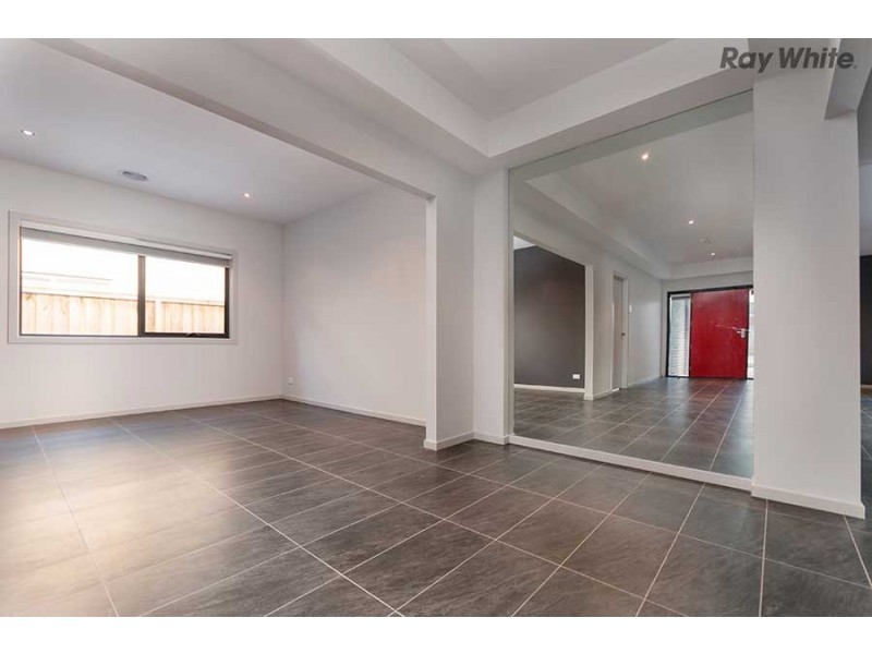 20 Litchfield Way, Taylors Hill VIC 3037