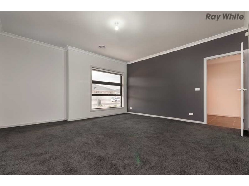 20 Litchfield Way, Taylors Hill VIC 3037