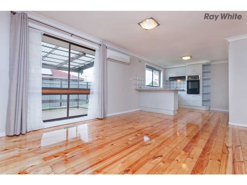 3 Chester Crescent, Deer Park VIC 3023