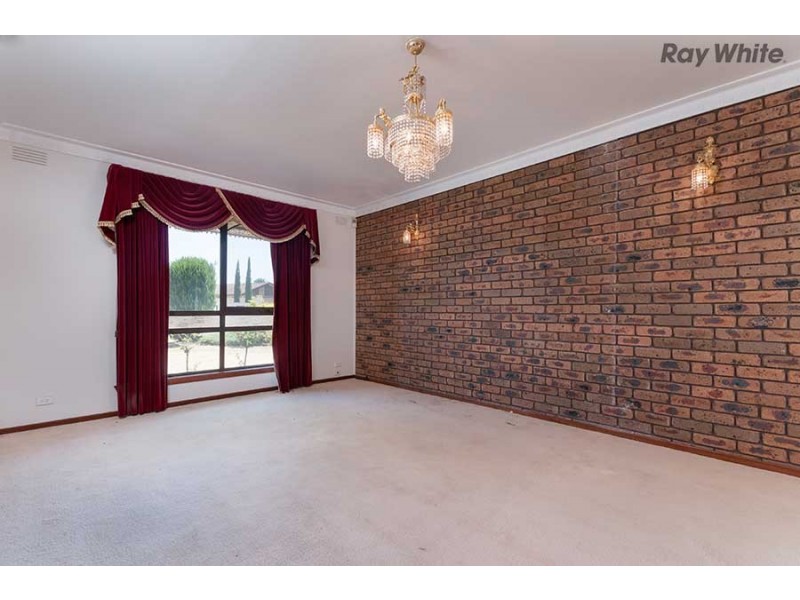 16 Willys Avenue, Keilor Downs VIC 3038