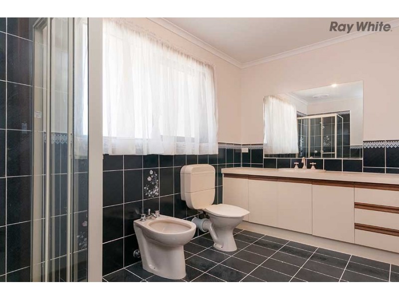 16 Willys Avenue, Keilor Downs VIC 3038