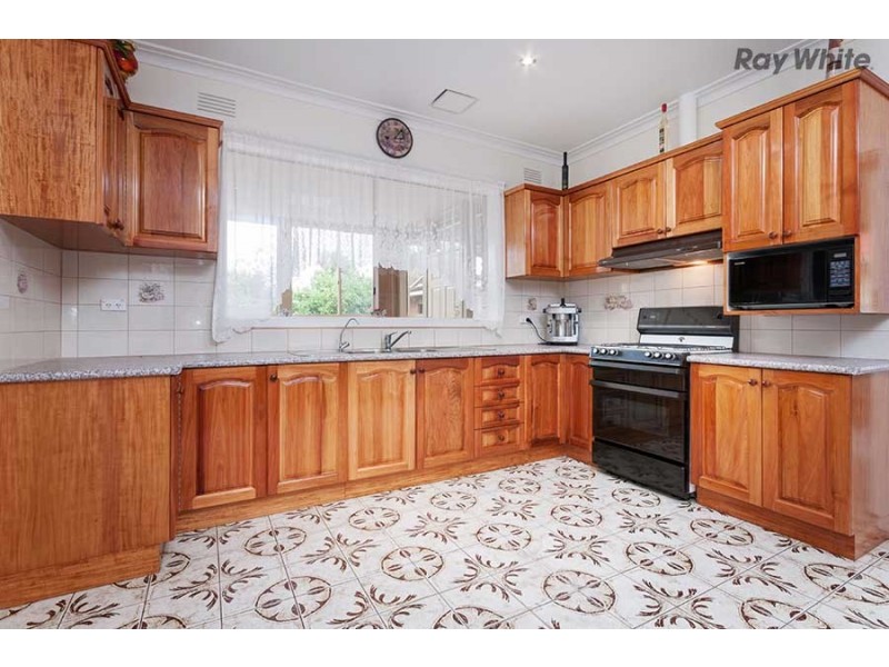 136 Northumberland Road, Sunshine North VIC 3020