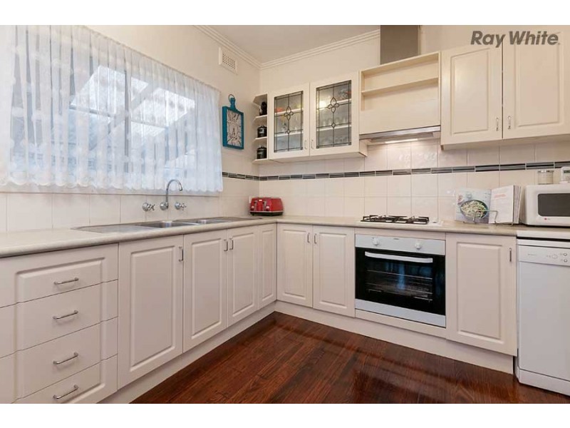 77 East Street, Hadfield VIC 3046