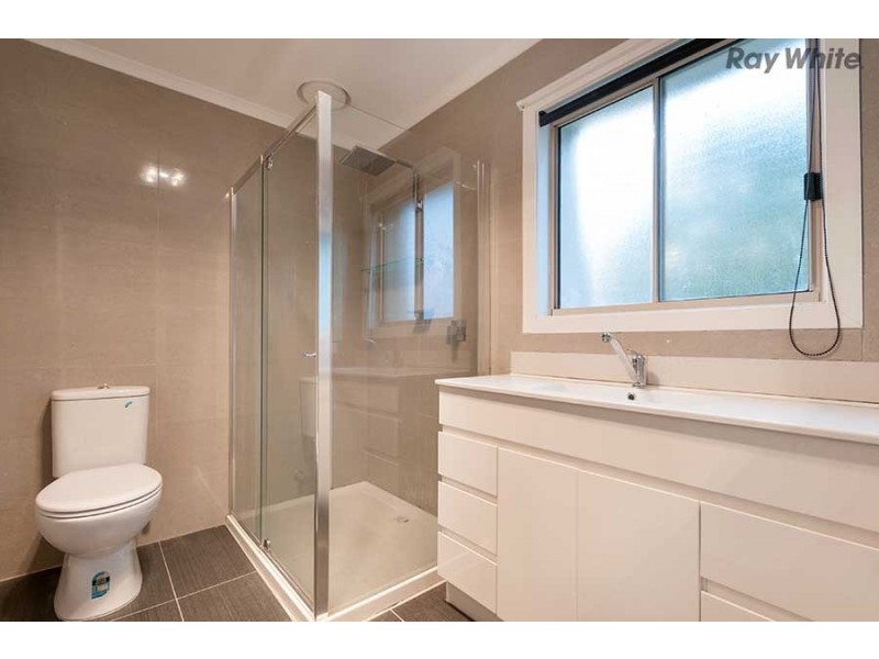 77 East Street, Hadfield VIC 3046