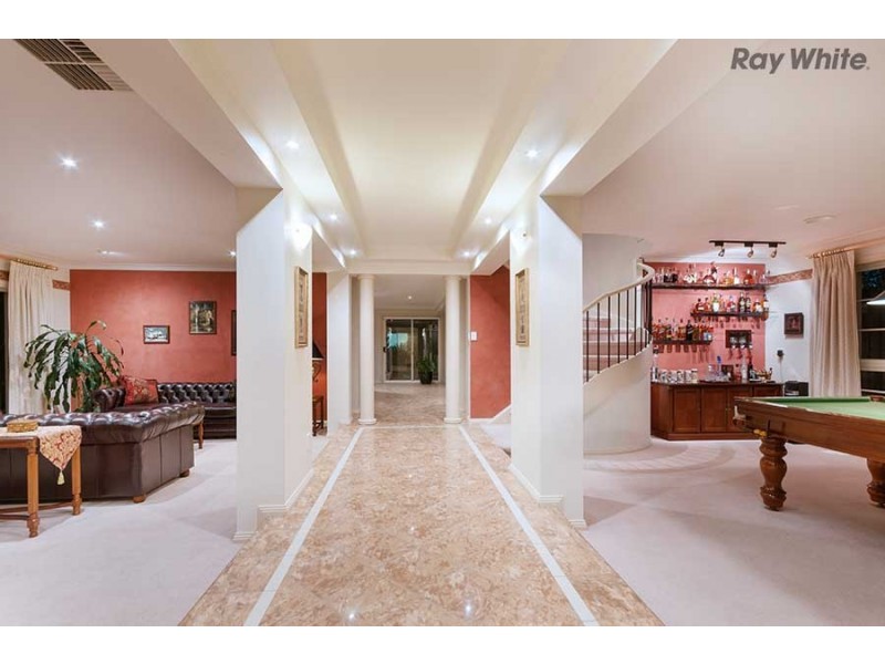 27 Botanic Drive, Hillside VIC 3037